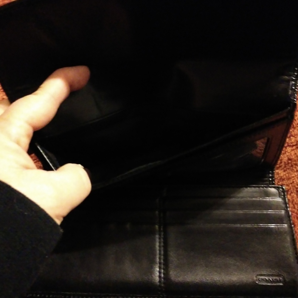 Coach wallet - Picture 2 of 8